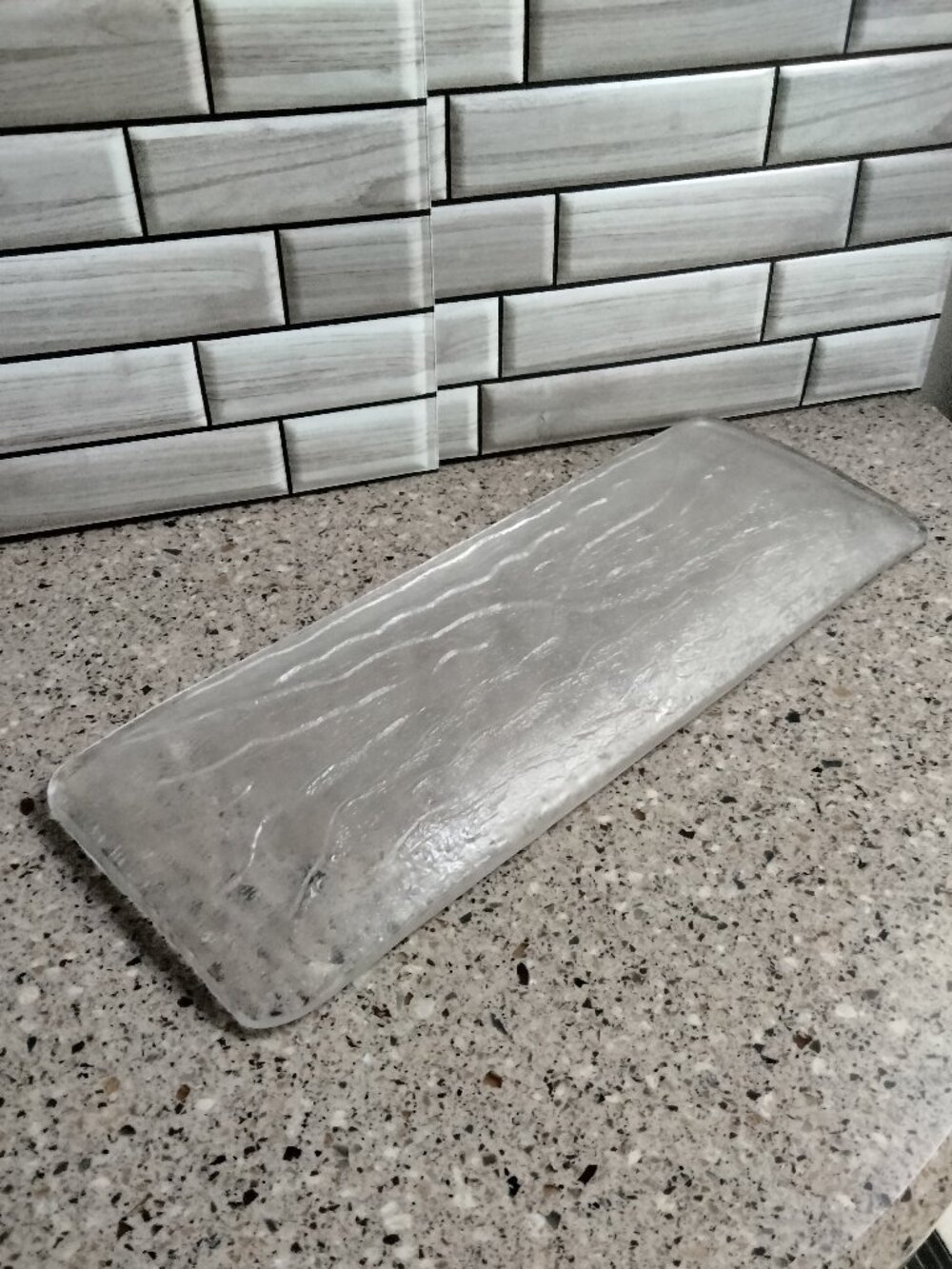 New Rectangular Ripple Texture Glass Platter Tray - Picture 2 of 2